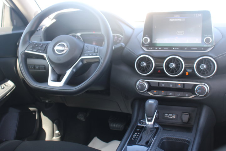 Used 2025 Nissan Sentra SV FWD image 21