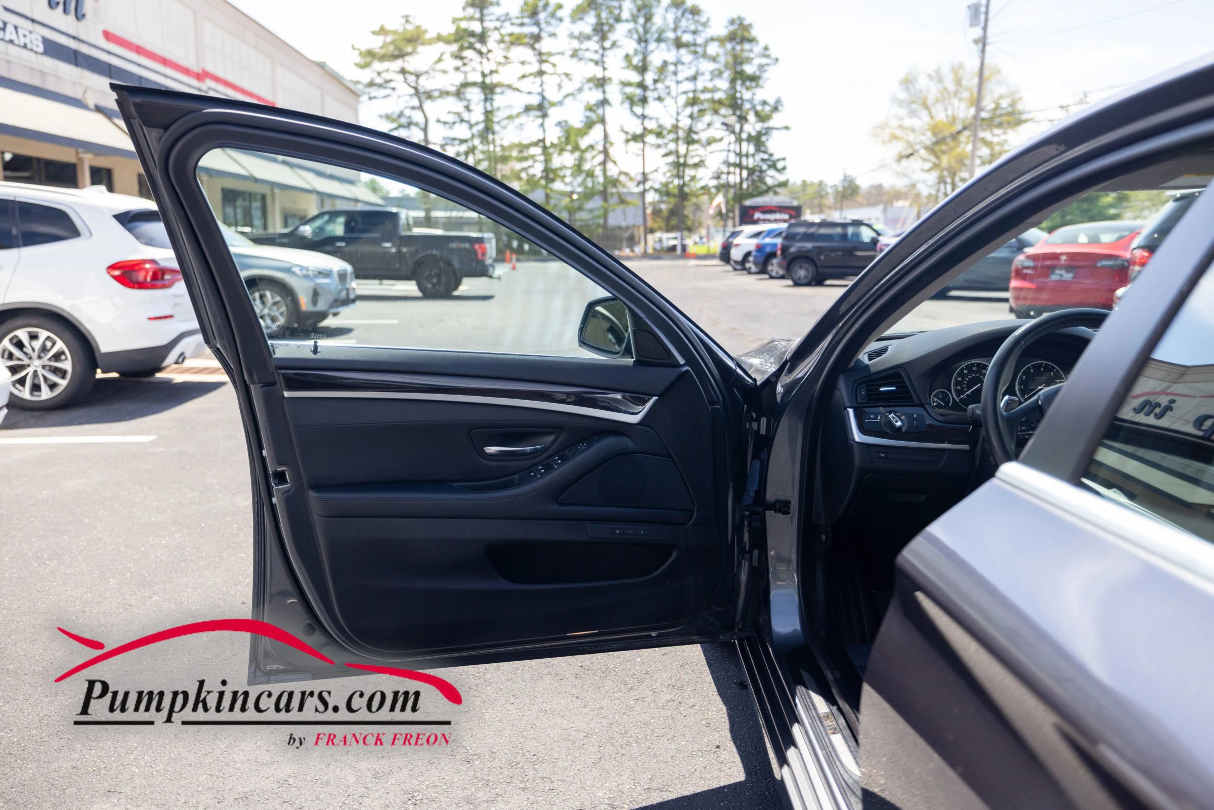 Used 2016 BMW 528i xDrive Sedan image 11