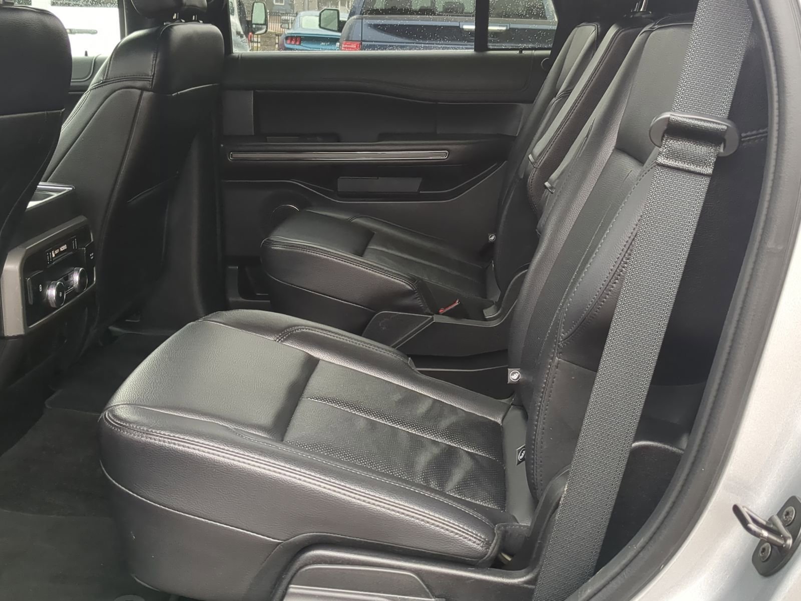 Used 2020 Ford Expedition XLT w/ Equipment Group 202A image 26