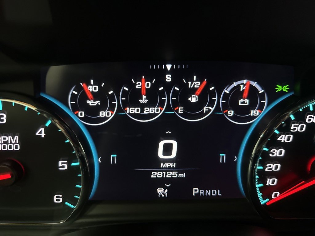 Used 2020 Chevrolet Tahoe Premier w/ 6.2L Performance Package image 15