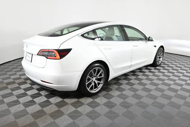 Used 2020 Tesla Model 3 Long Range AWD/4WD image 9