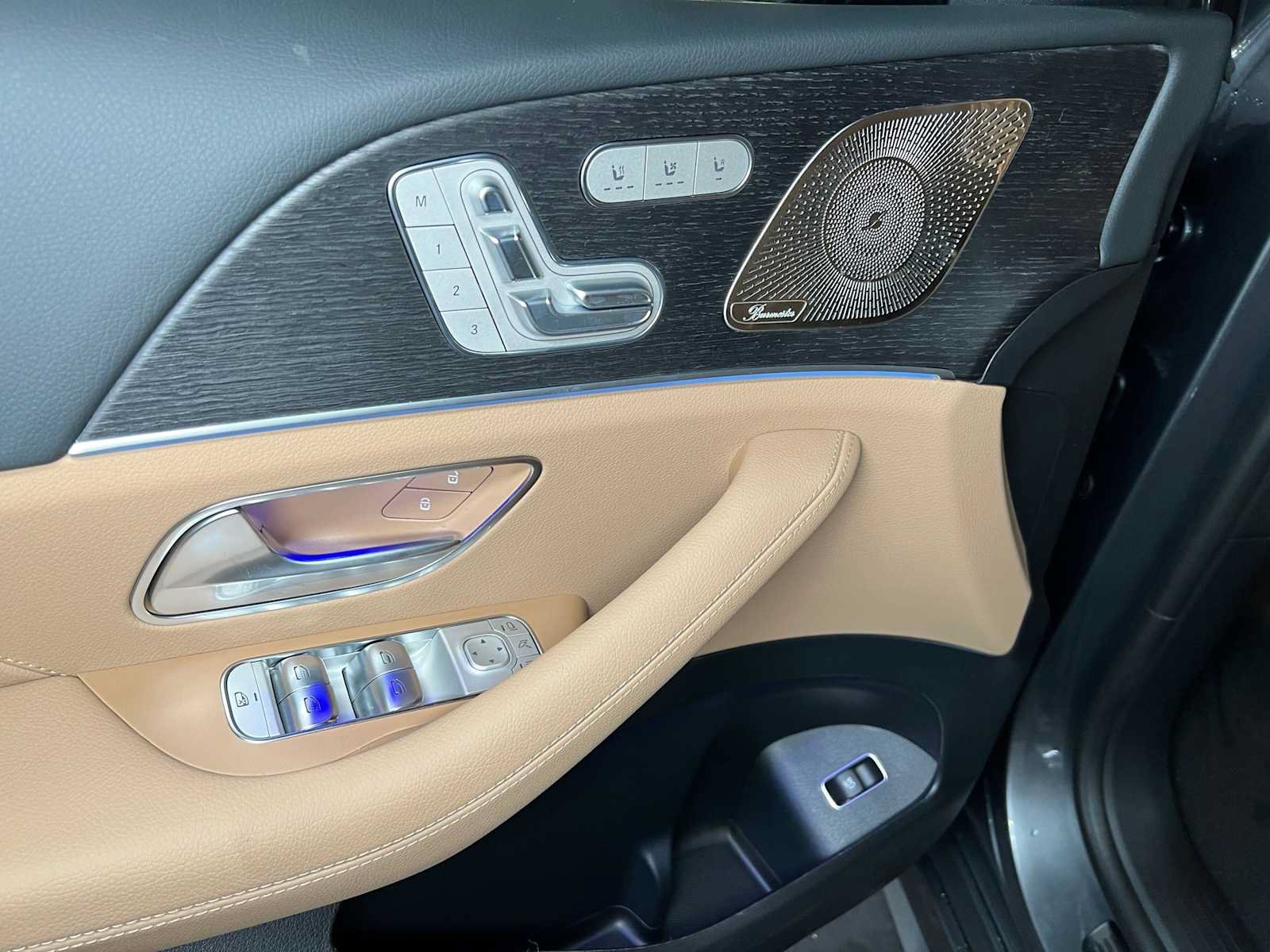 New 2026 Mercedes-Benz GLS 450 4MATIC image 22