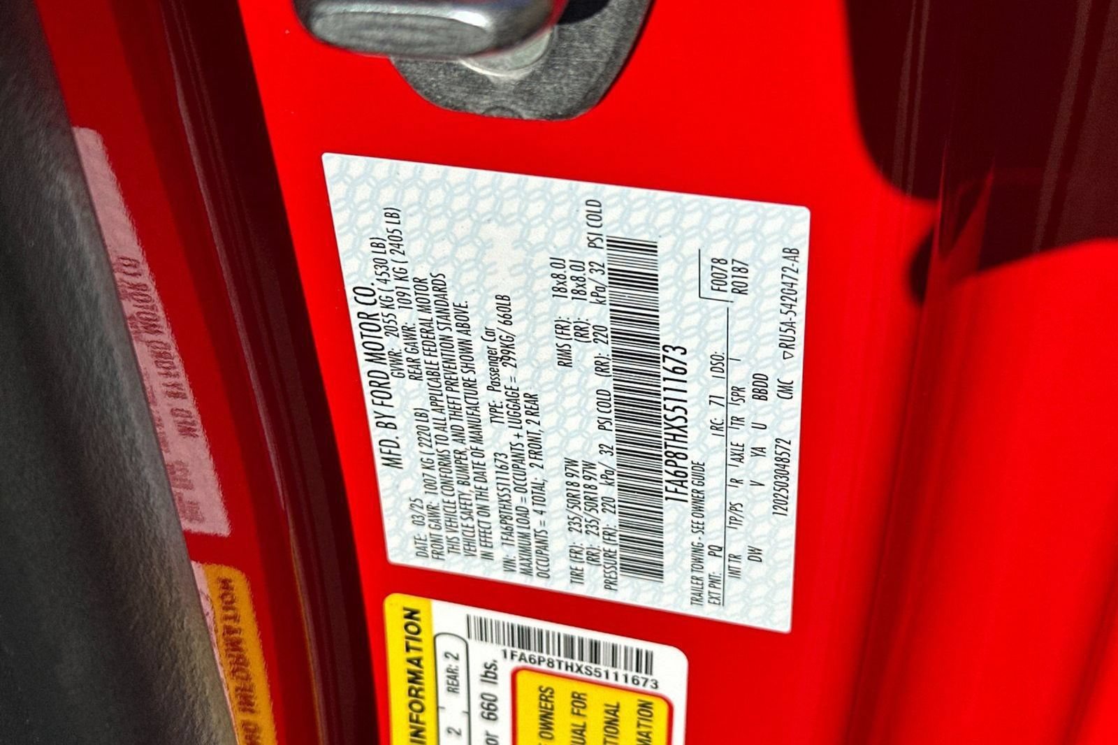 Used 2025 Ford Mustang Coupe RWD image 38