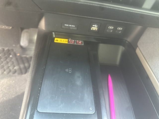 Used 2026 Toyota Camry LE w/ Convenience Package image 11