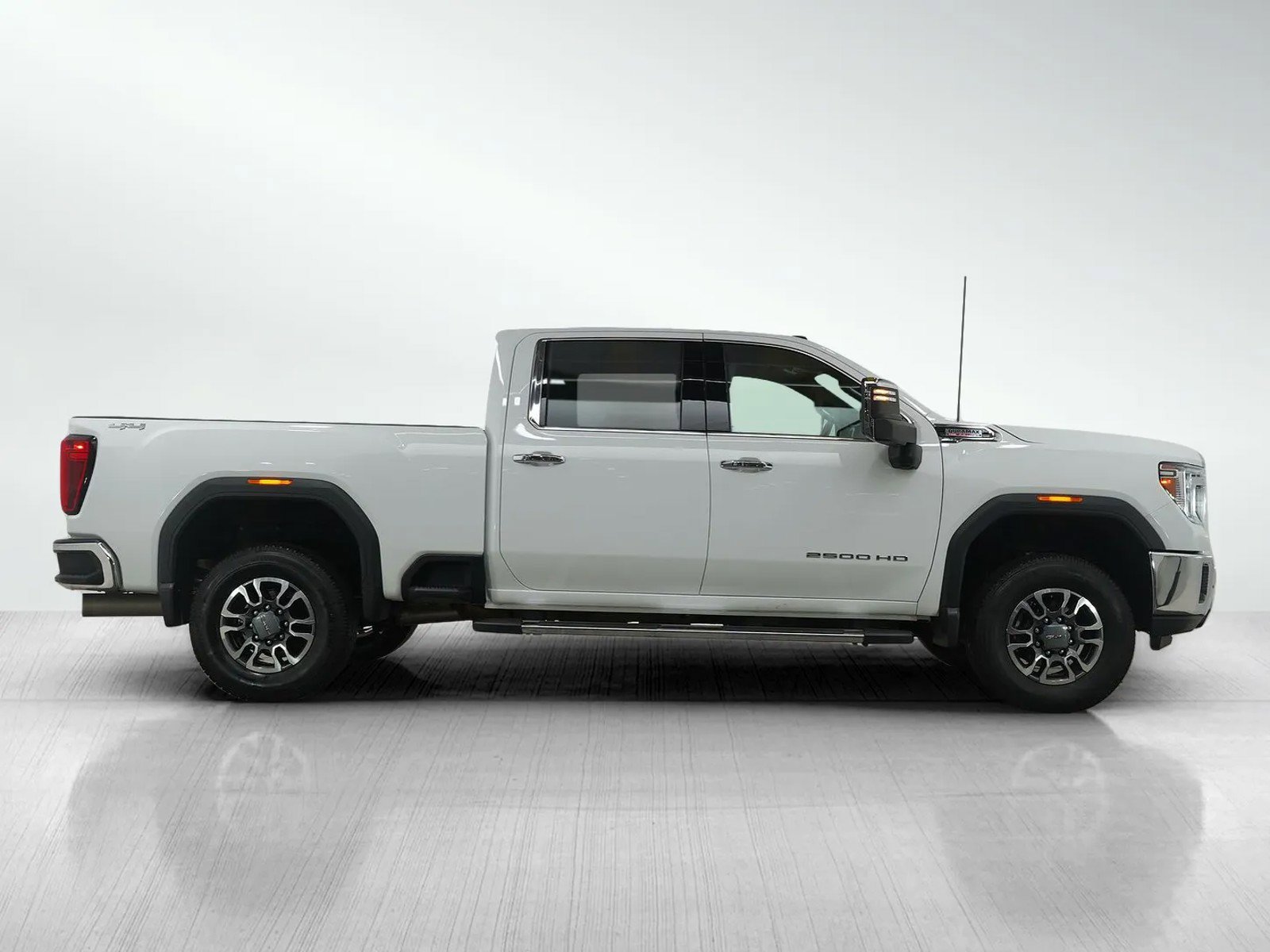 Used 2023 GMC Sierra 2500 SLT w/ Gooseneck/5TH Wheel Package AWD/4WD image 6