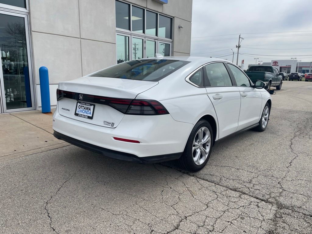 Used 2025 Honda Accord LX image 5