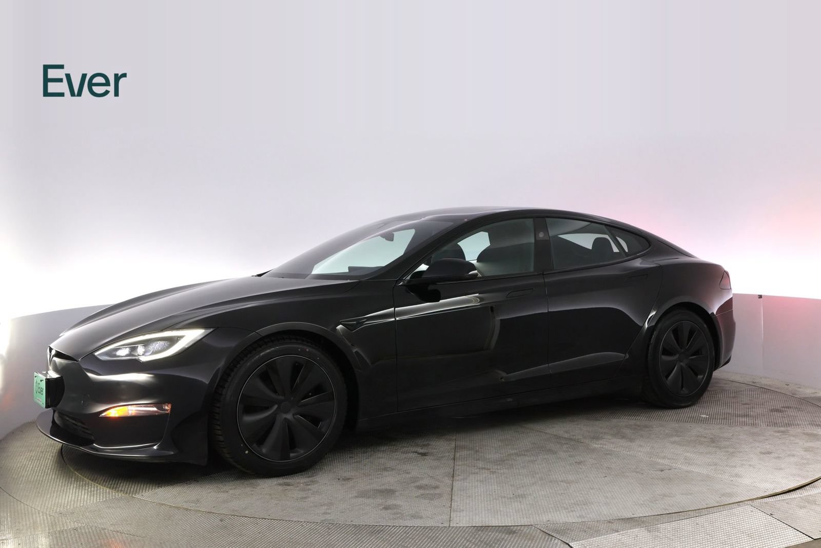 Used 2024 Tesla Model S AWD/4WD image 18