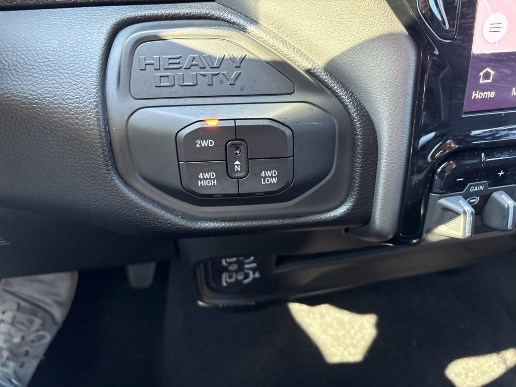 Used 2026 RAM 2500 Laramie AWD/4WD image 24
