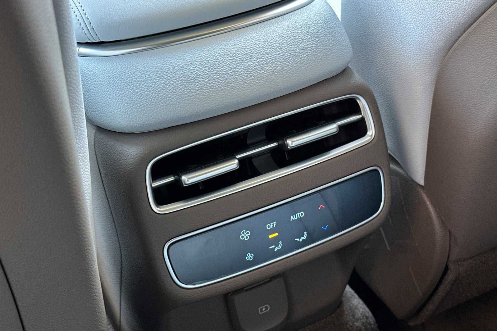 New 2026 Genesis Electrified GV70 Advanced image 15