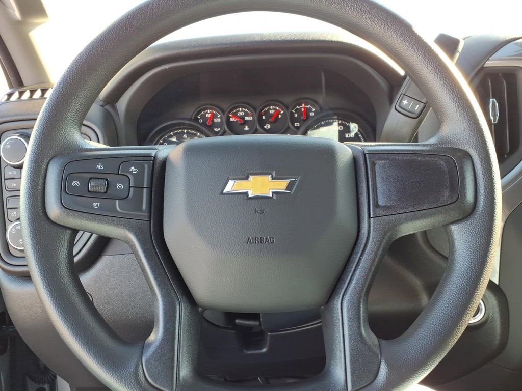 Used 2026 Chevrolet Silverado 1500 Custom image 21