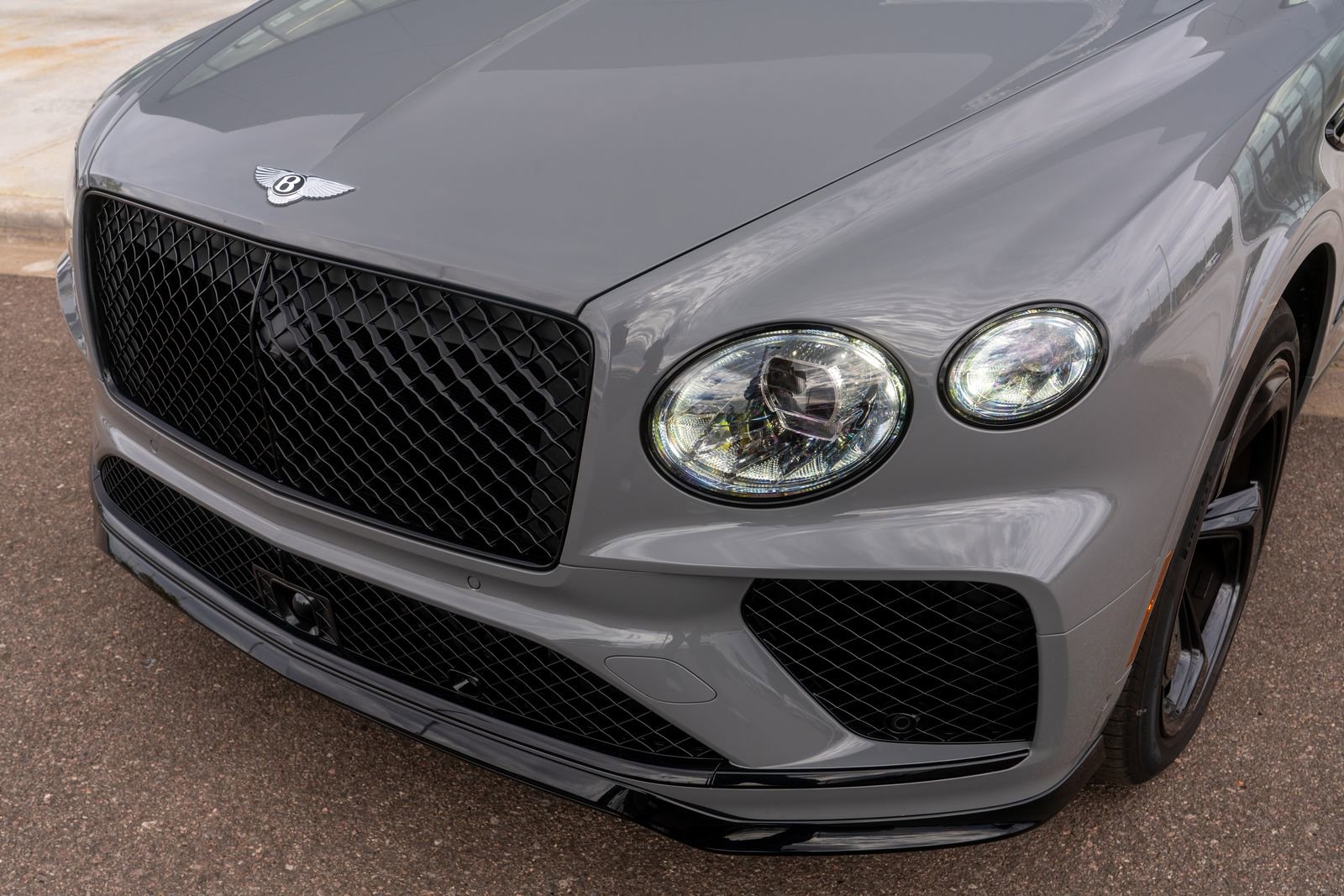 New 2025 Bentley Bentayga image 6