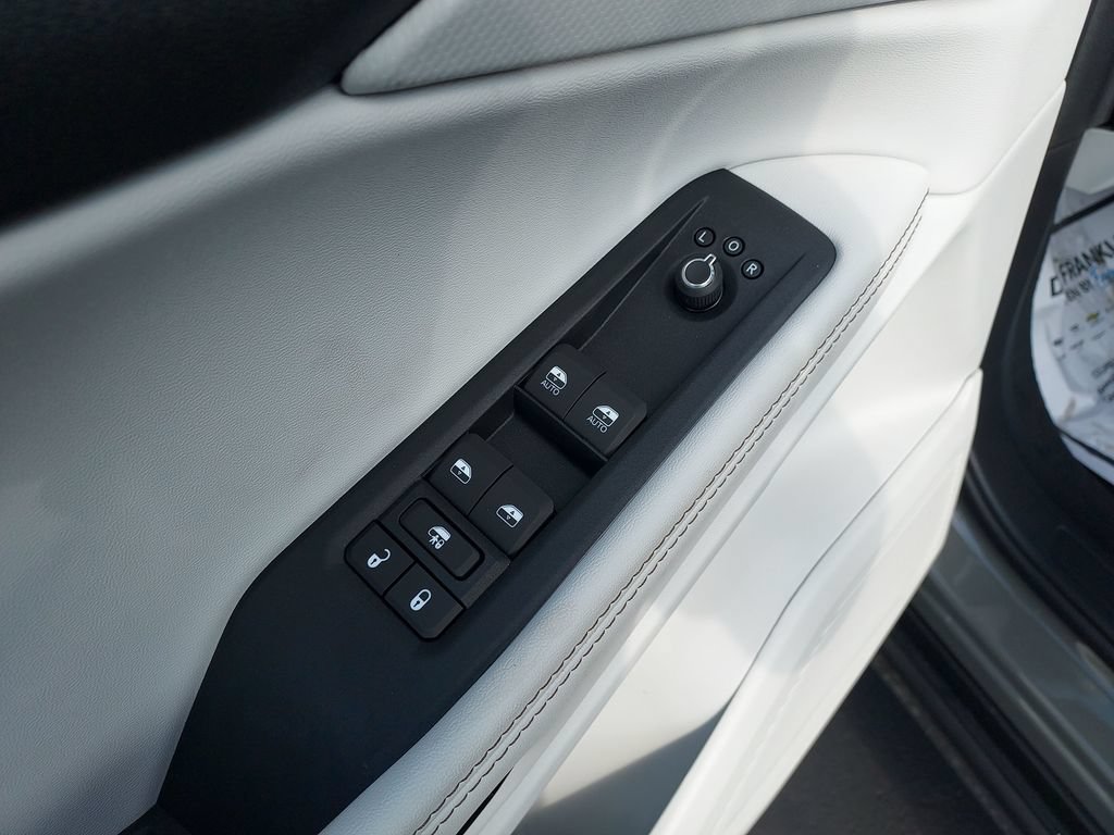New 2026 Jeep Cherokee Limited AWD/4WD image 11