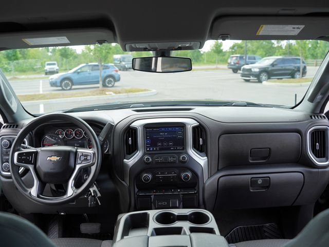 Used 2020 Chevrolet Silverado 1500 LT AWD/4WD image 21