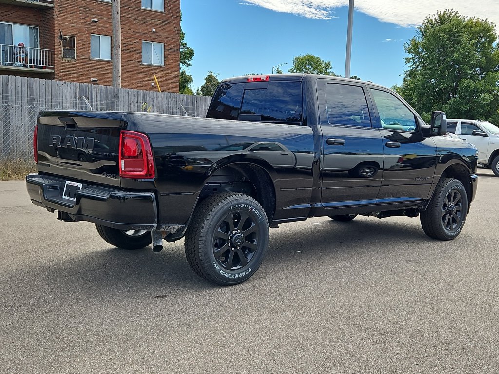 New 2026 RAM 2500 Big Horn AWD/4WD image 4
