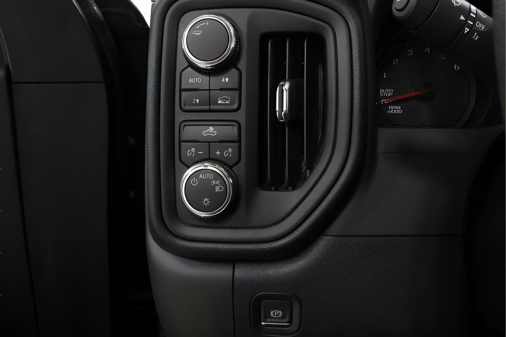 Used 2024 GMC Sierra 1500 Pro w/ Graphite Edition AWD/4WD image 18