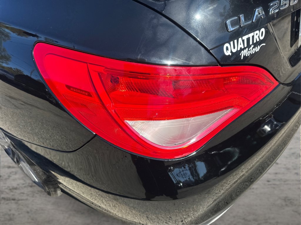 Used 2018 Mercedes-Benz CLA 250 4MATIC image 21