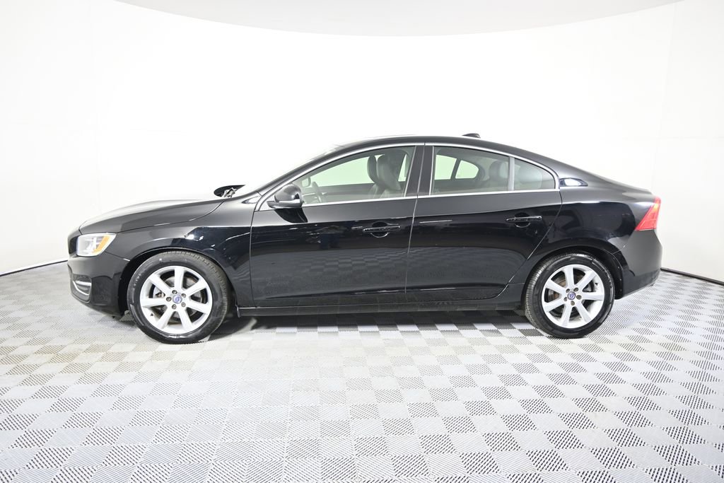 Used 2016 Volvo S60 T5 Premier FWD image 2