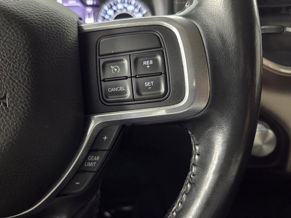 Used 2022 RAM 2500 Laramie AWD/4WD image 18