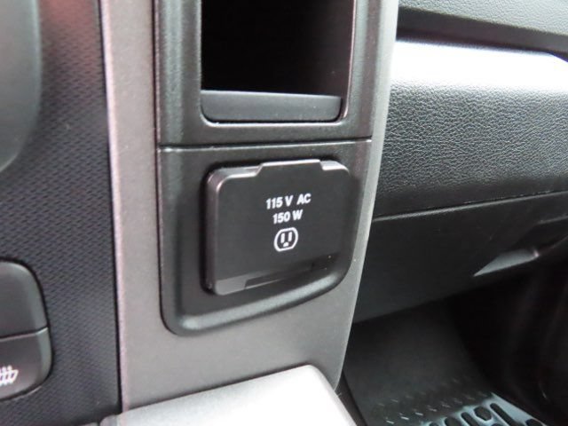 Used 2018 RAM 1500 Rebel w/ Luxury Group AWD/4WD image 30