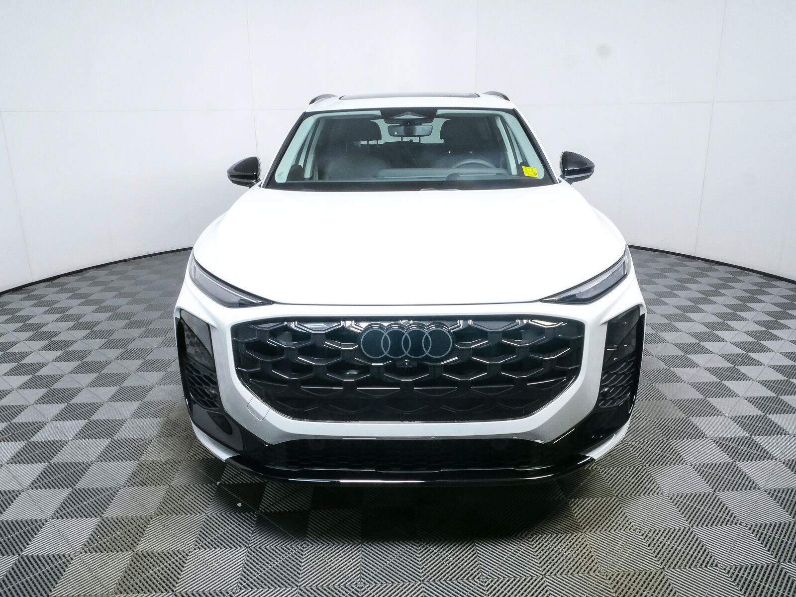 New 2026 Audi Q3 quattro 2.0T AWD/4WD image 36
