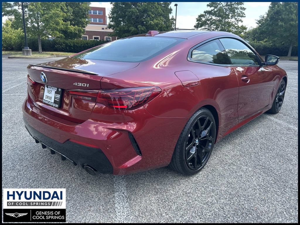 Used 2025 BMW 430i Coupe w/ M Sport Package RWD image 7