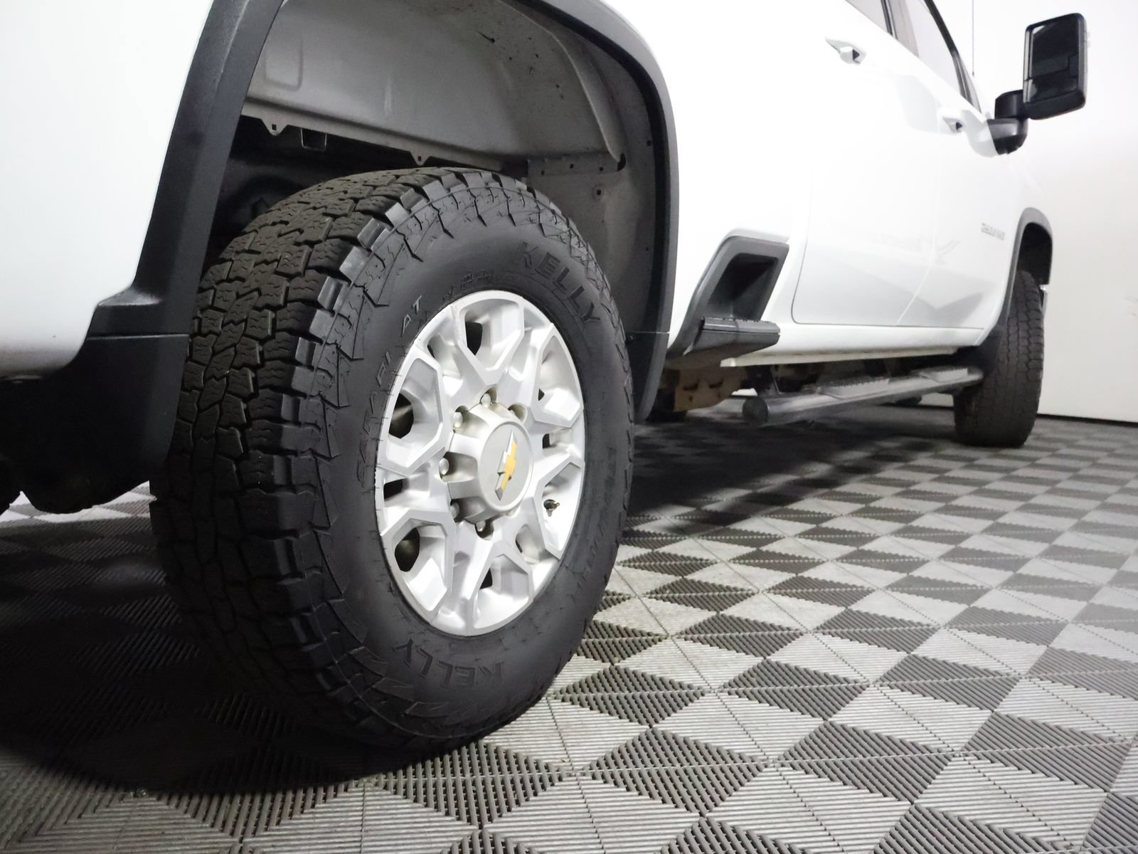 Used 2021 Chevrolet Silverado 2500 LT w/ Z71 Off-Road Package AWD/4WD image 10