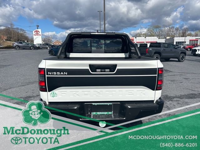 Used 2024 Nissan Frontier SV w/ Hardbody Edition image 10