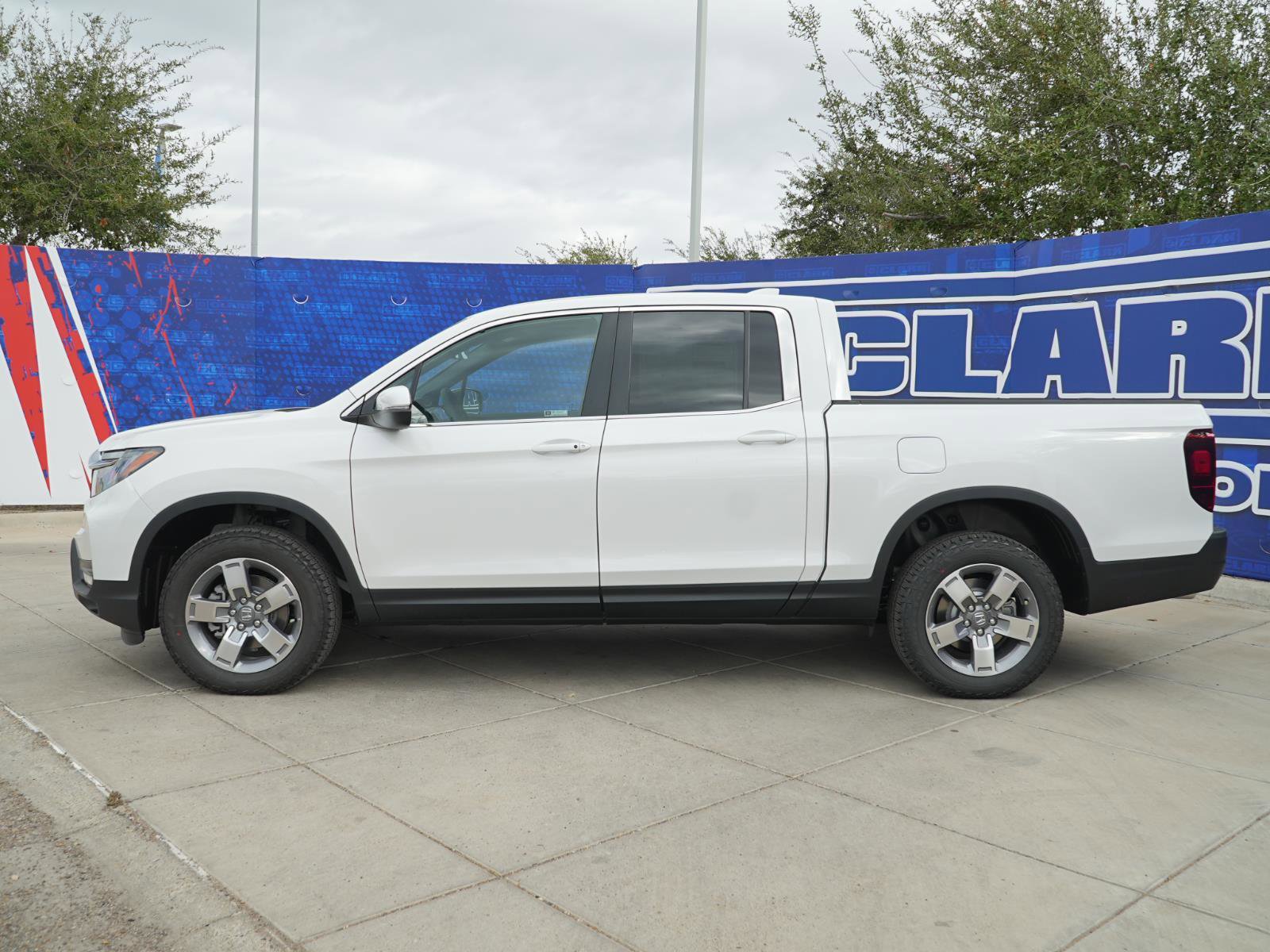 New 2026 Honda Ridgeline RTL image 10