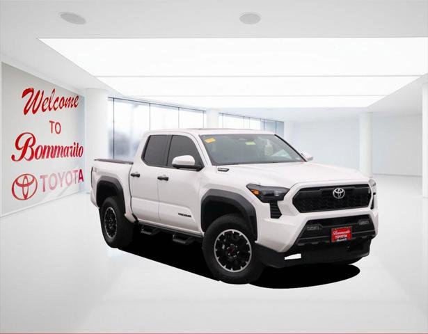 Certified 2024 Toyota Tacoma TRD Off-Road image 2
