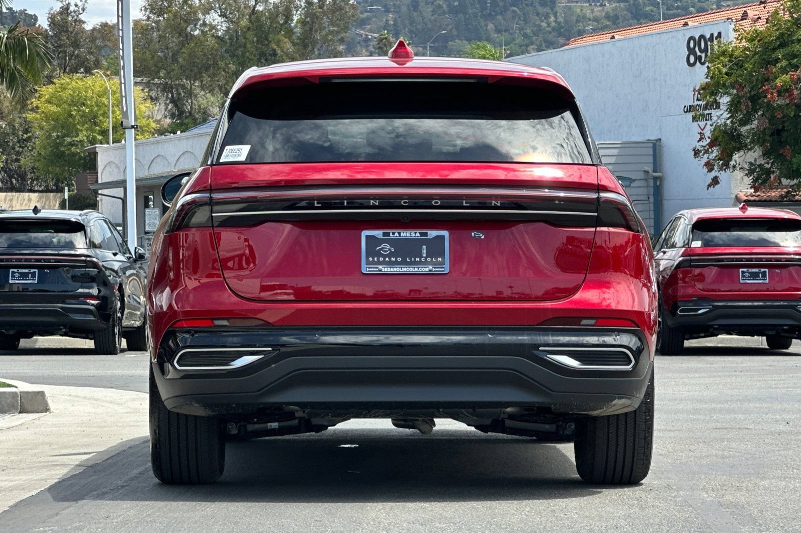 New 2026 Lincoln Nautilus Premier w/ Equipment Group 102A AWD/4WD image 4