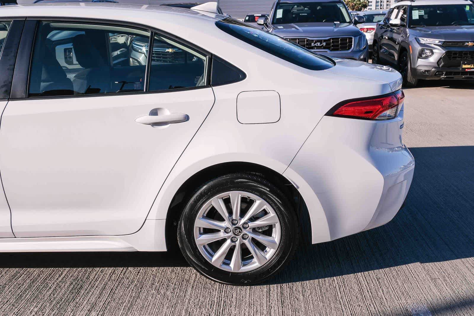 Certified 2026 Toyota Corolla LE w/ LE Premium Package FWD image 8