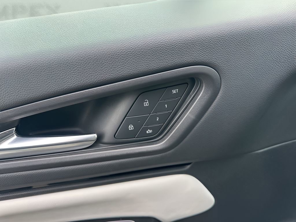 Used 2024 Honda Prologue Touring image 11