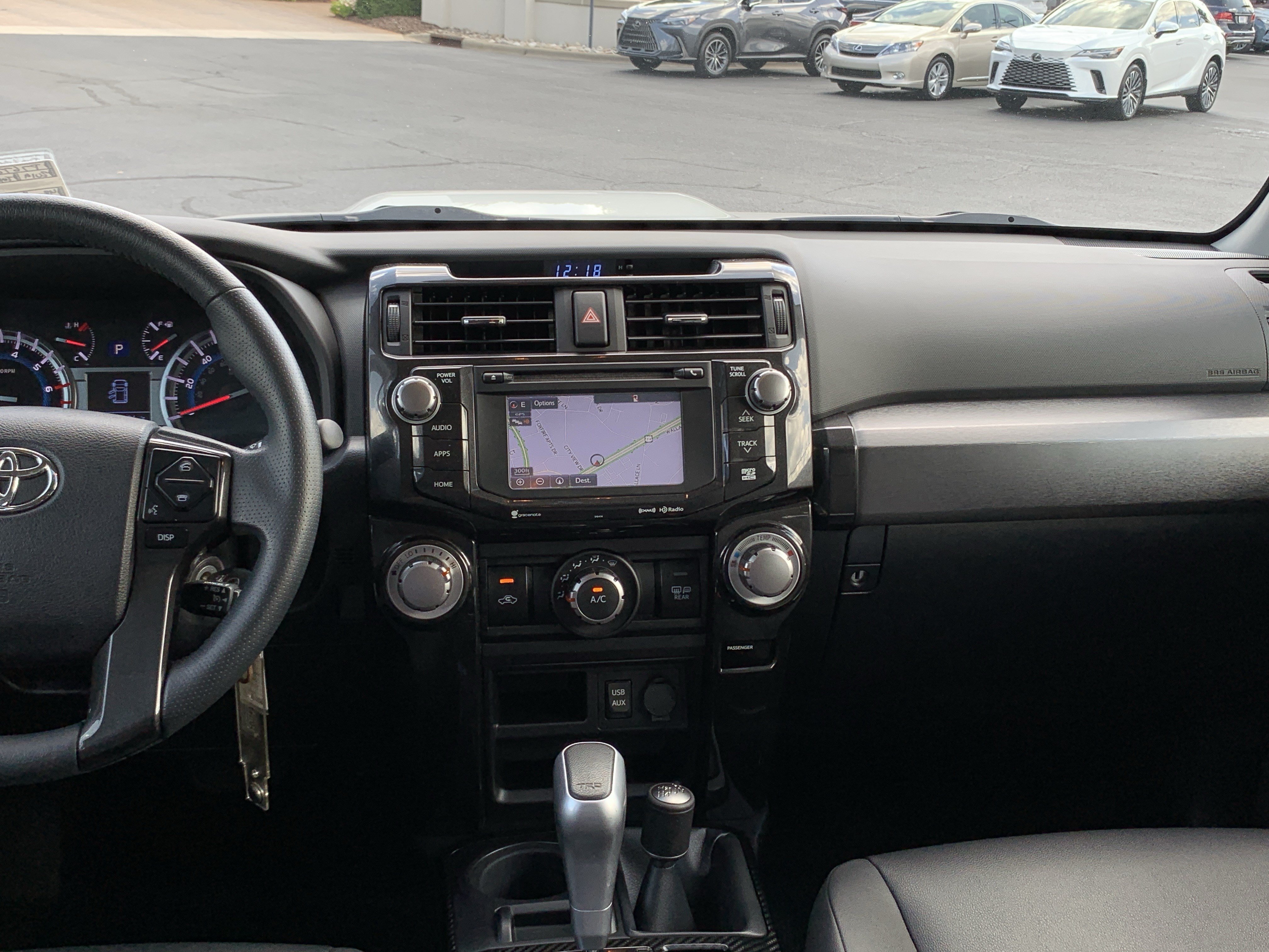 Used 2019 Toyota 4Runner TRD Off-Road Premium AWD/4WD image 31