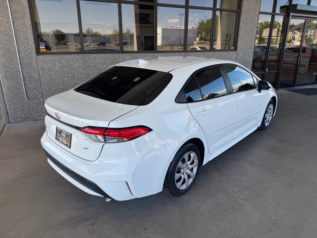 Used 2021 Toyota Corolla LE w/ Carpet Mat Package (TMS) image 34