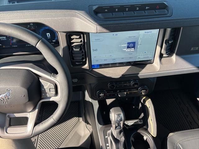 New 2025 Ford Bronco Badlands image 18