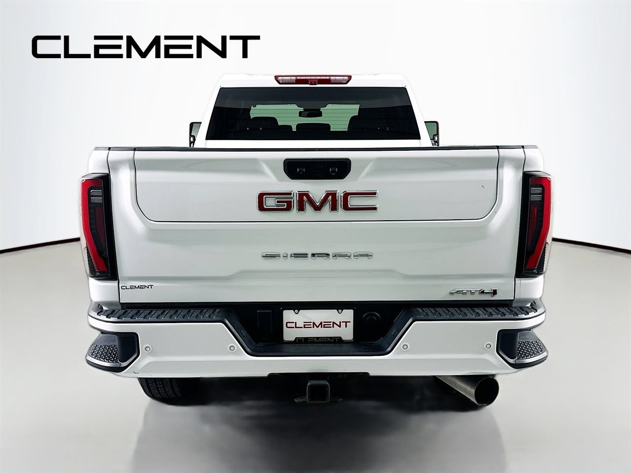 Used 2025 GMC Sierra 2500 AT4 AWD/4WD image 8