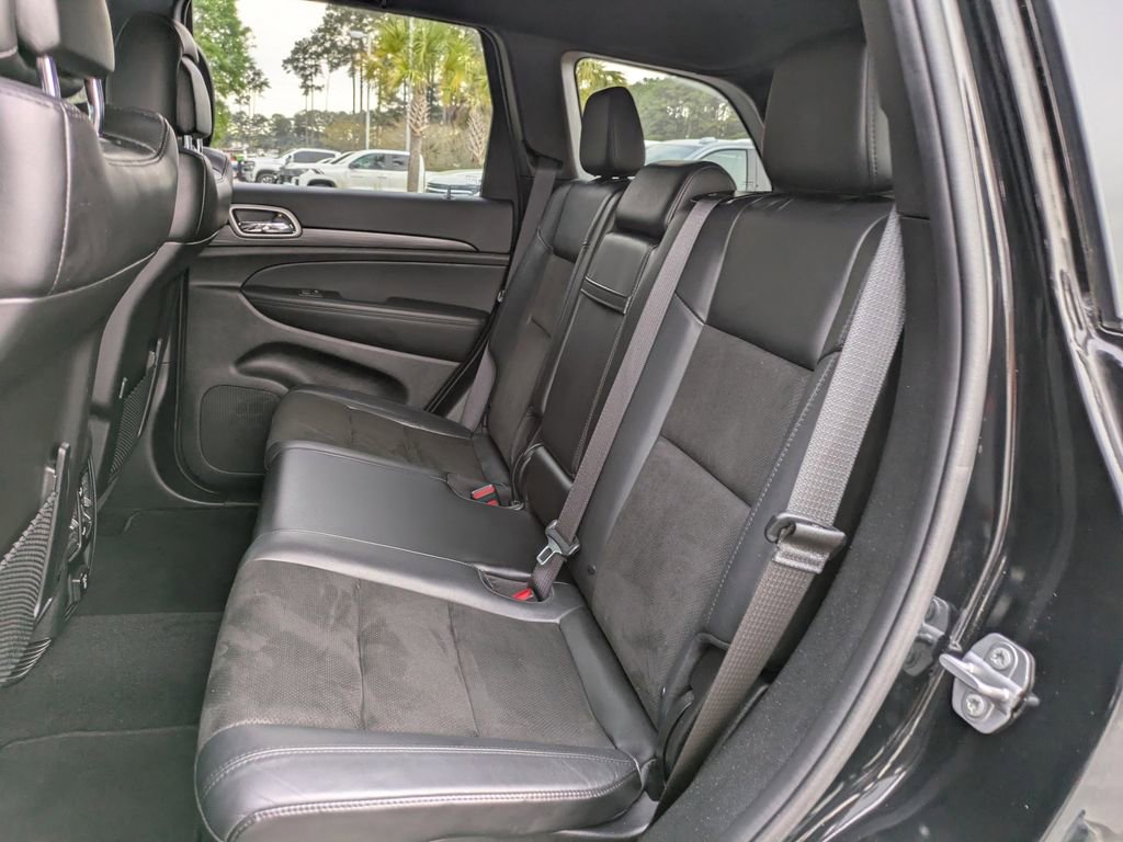 Used 2021 Jeep Grand Cherokee Laredo X image 15