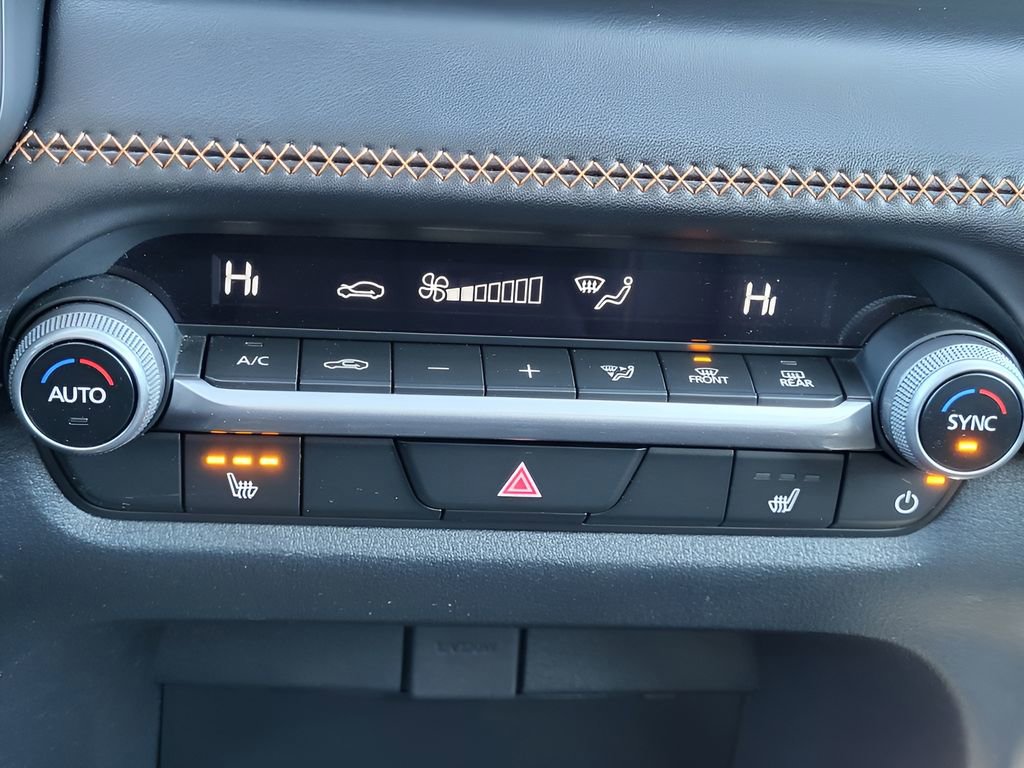 Used 2025 MAZDA CX-50 AWD 2.5 Hybrid w/ Premium Pkg image 23