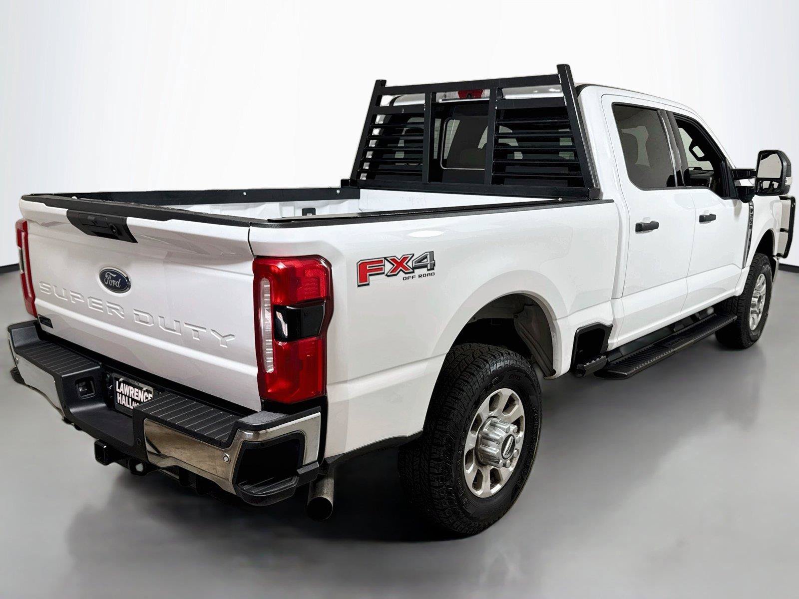 Used 2024 Ford F250 XLT w/ 360-Degree Camera Package AWD/4WD image 4