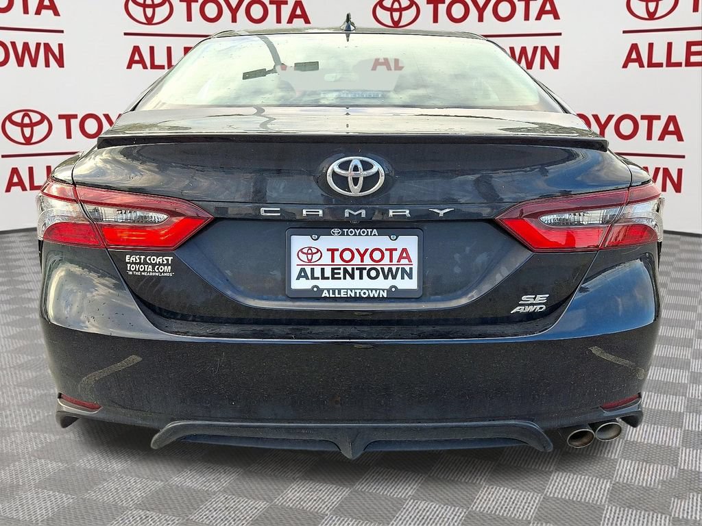 Used 2024 Toyota Camry SE AWD/4WD image 7