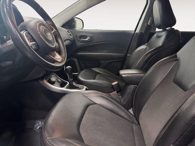 Used 2019 Jeep Compass Latitude AWD/4WD image 7
