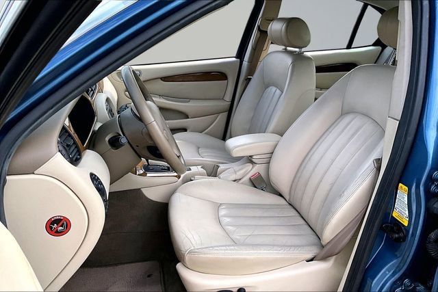 Used 2002 Jaguar X-TYPE 3.0 image 18