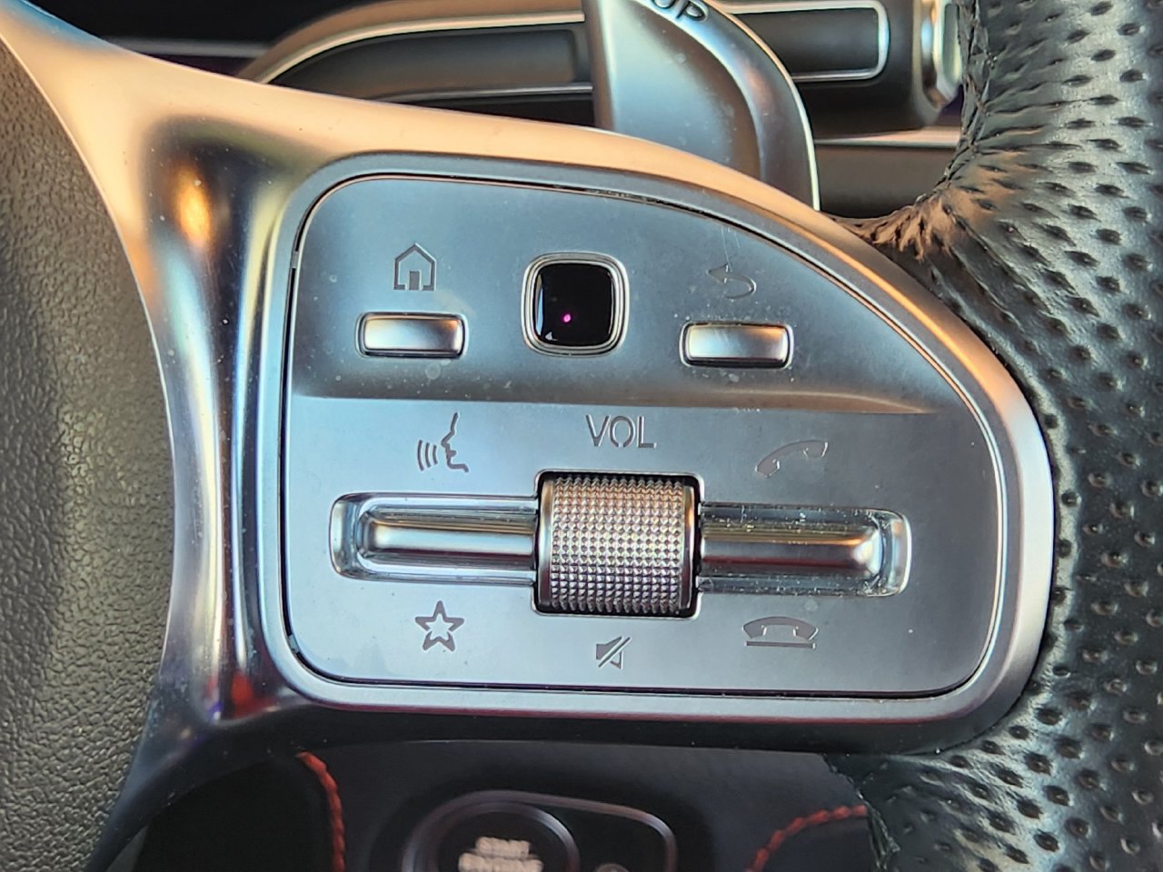 Used 2023 Mercedes-Benz GLE 53 AMG 4MATIC image 28