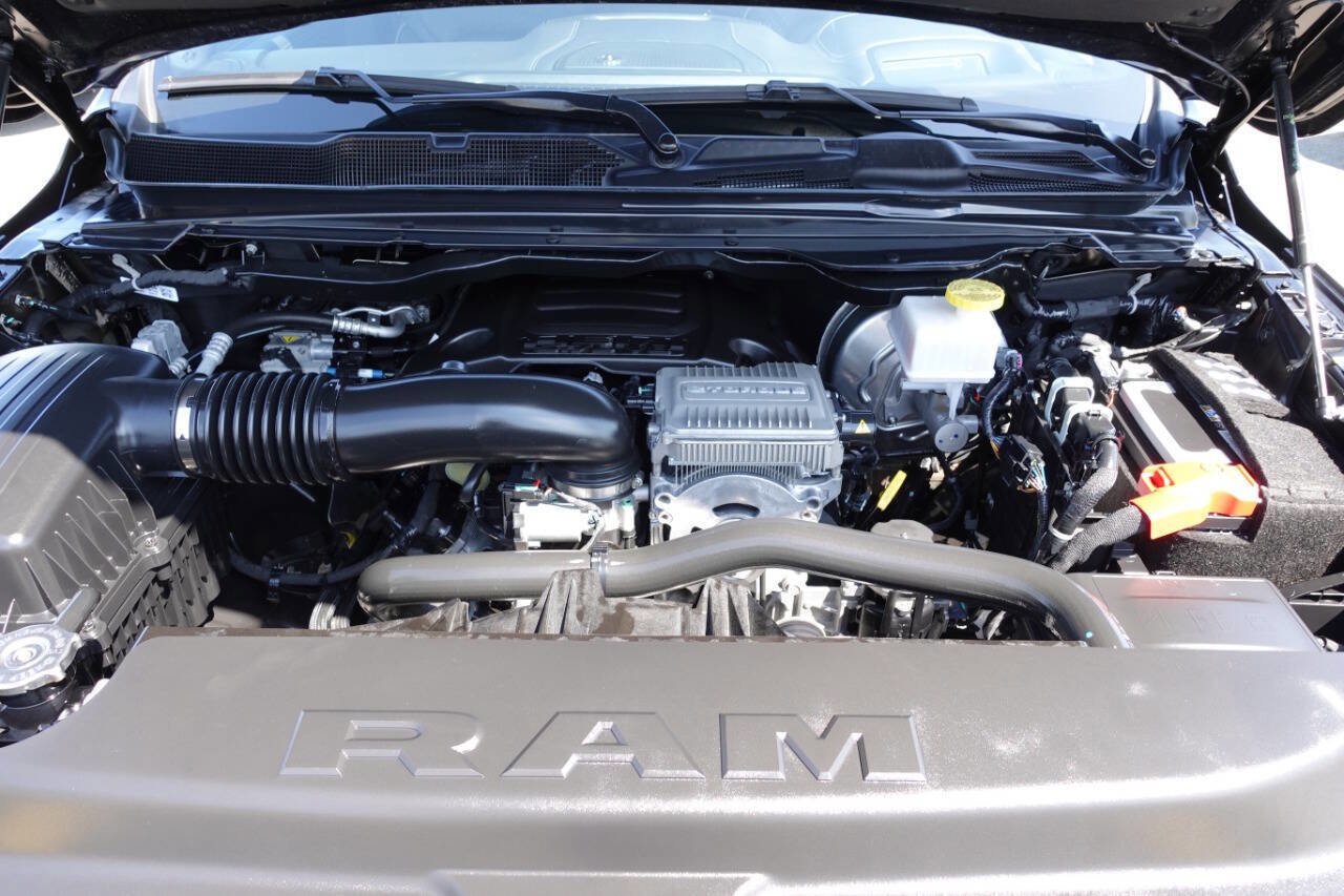 Used 2024 RAM 1500 Limited image 70