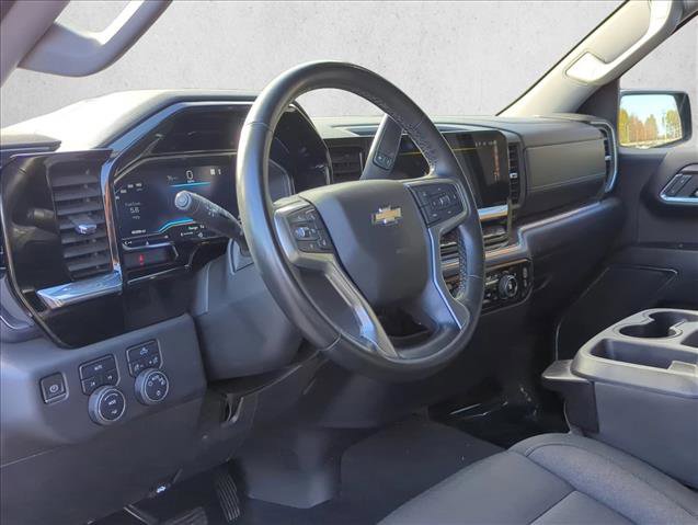 Used 2023 Chevrolet Silverado 1500 LT image 9