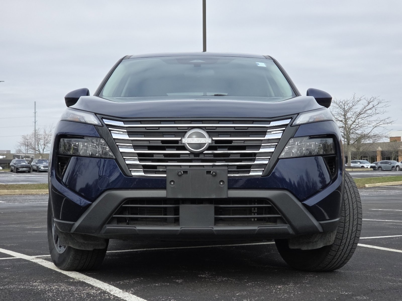 Used 2024 Nissan Rogue SV image 12