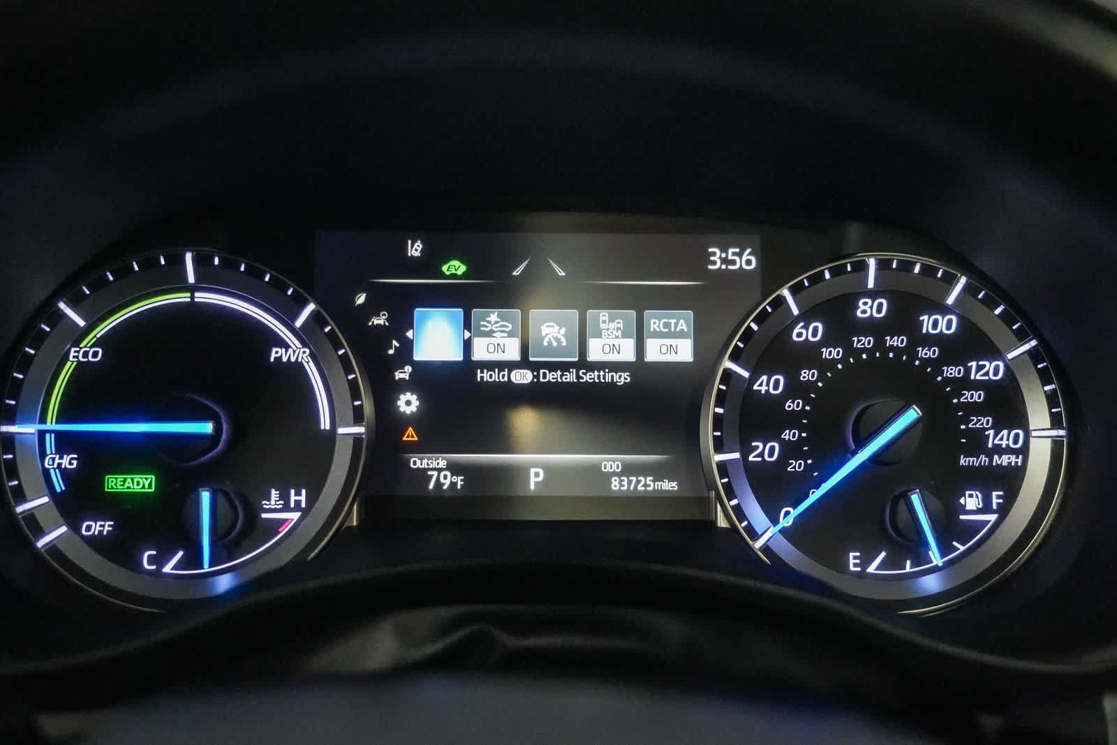 Used 2022 Toyota Highlander XLE AWD/4WD image 24