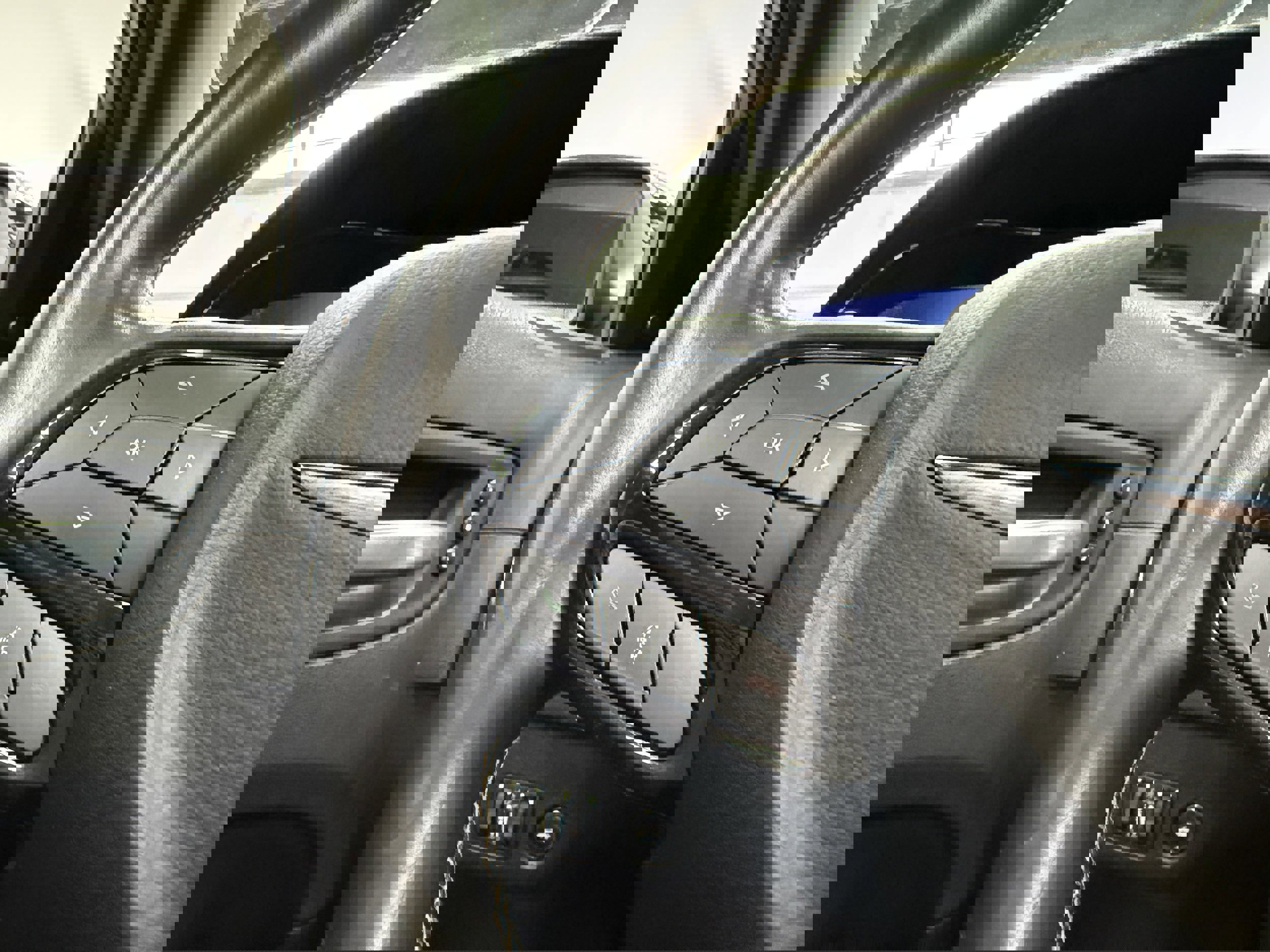 Used 2018 Chrysler 300 S image 16