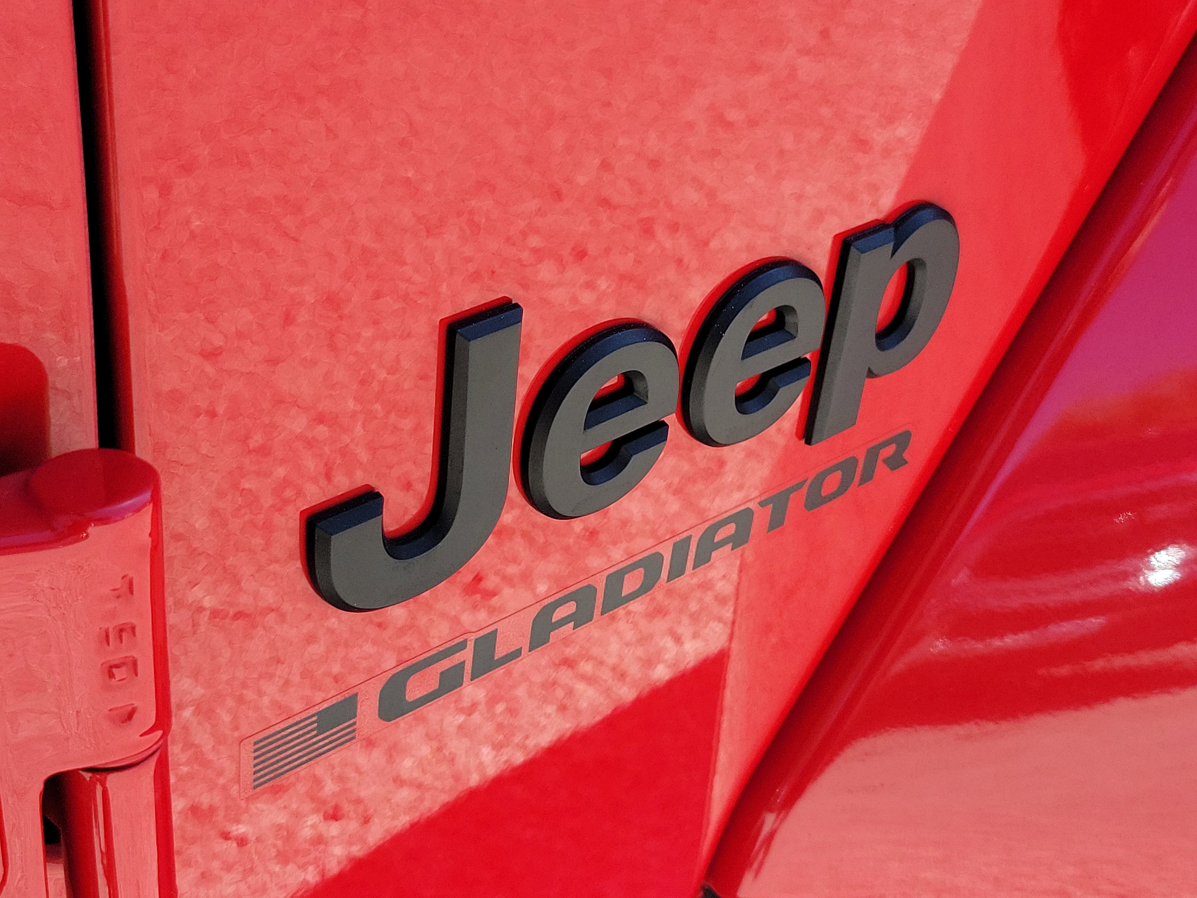 Used 2024 Jeep Gladiator Sport AWD/4WD image 8