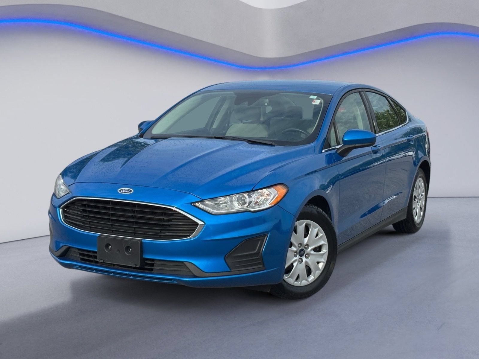 Used 2020 Ford Fusion S FWD image 2